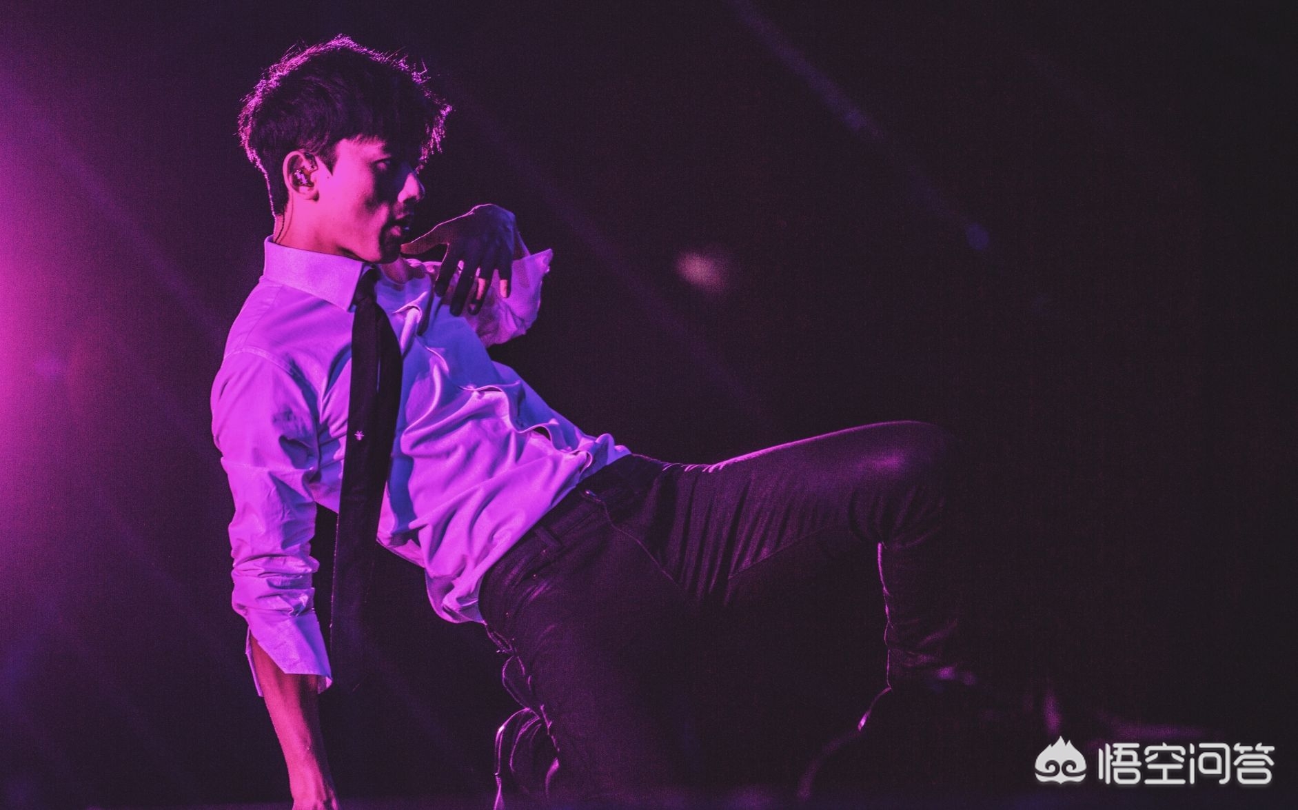 怎样评价张杰的优秀,如何评价张杰唱的自己