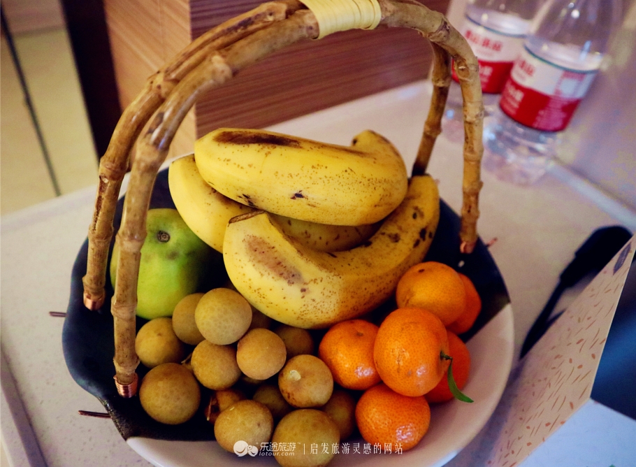 做一家有品质有温度的酒店,轻奢酒店大堂办公