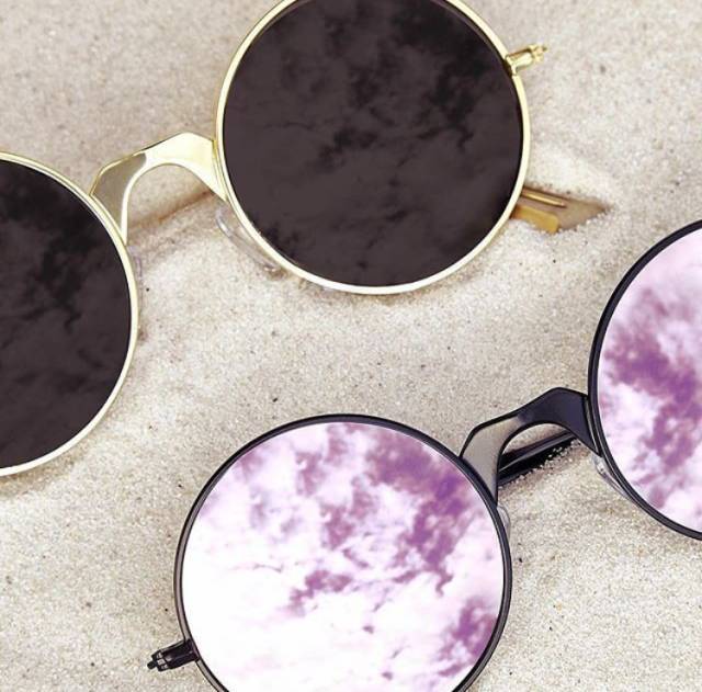 造吗？你和爱豆的距离，只差一副太阳镜~