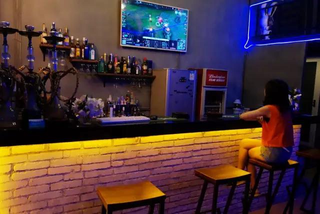 英雄联盟游戏主题酒吧,英雄联盟主题酒吧投资