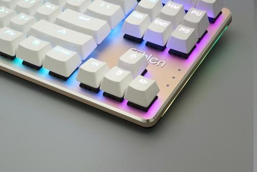 微星MGA眉山第六站LOL决赛,富勒成唯一键鼠赞助商