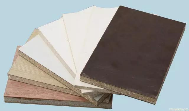 橱柜门板怎么选好打理,橱柜门板哪里买好一点