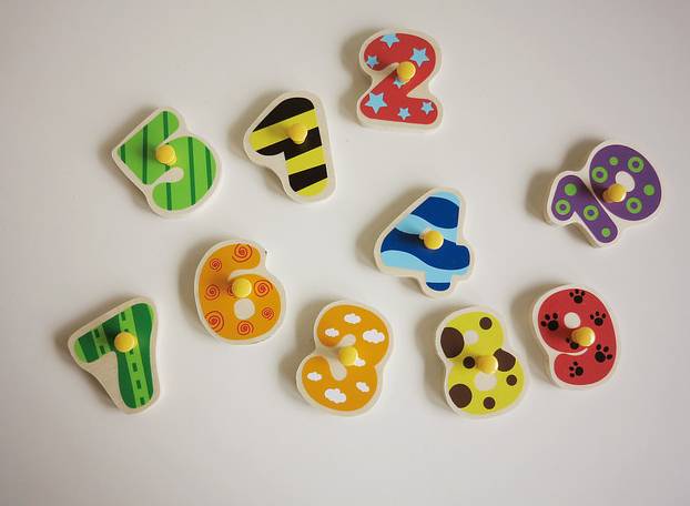 新款拼图玩具,最好的拼图玩具