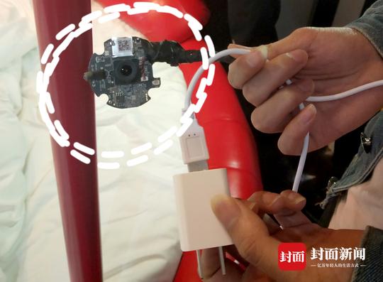 四川成都情侣入住酒店发现摄像头,成都情侣酒店发现摄像头