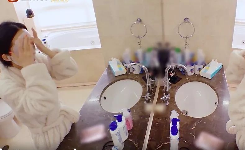 霍思燕贾静雯,贾静雯霍思燕谁是超人