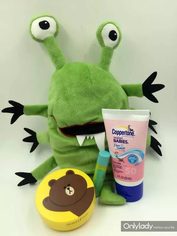 儿童节萌萌来袭OL的美容编辑集体化身“红领巾”（内含宝宝福利）