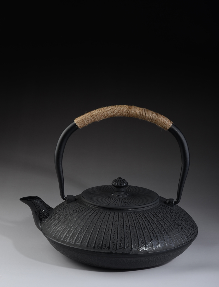 国产铁壶与日本铁壶,选国产还是日系