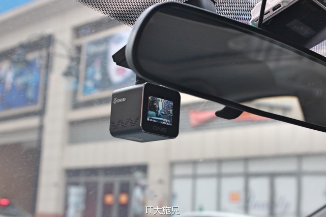 dod行车记录仪推荐测评,简单易操作行车记录仪