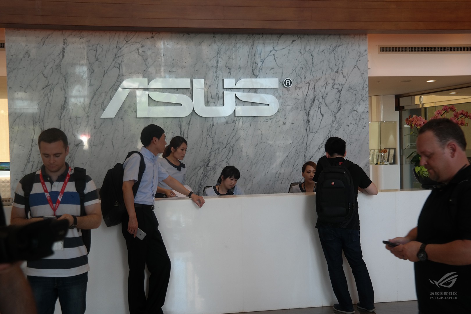 rog败家国度外设,rog败家之眼华硕主机