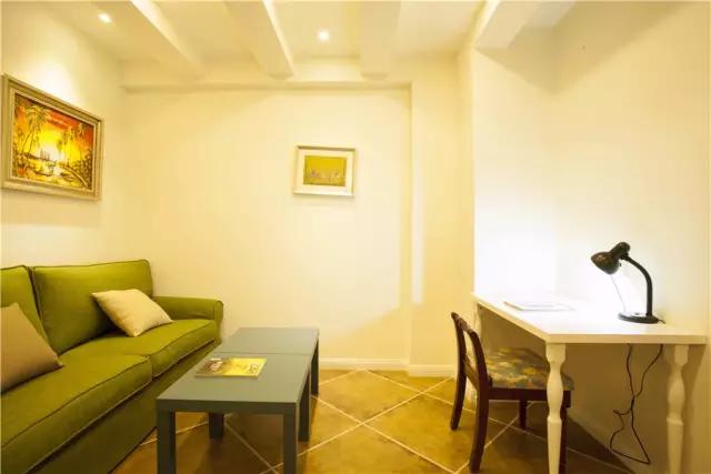 自带饭锅走遍60多个国家的他，在成都给了四海之友一个家