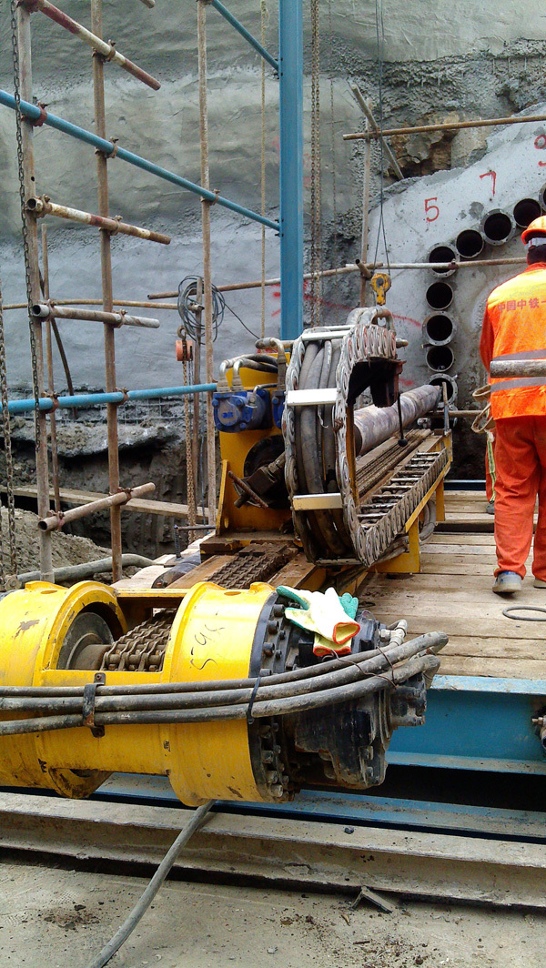 隧道超前大管棚施工工艺视频,超前大管棚施工工艺