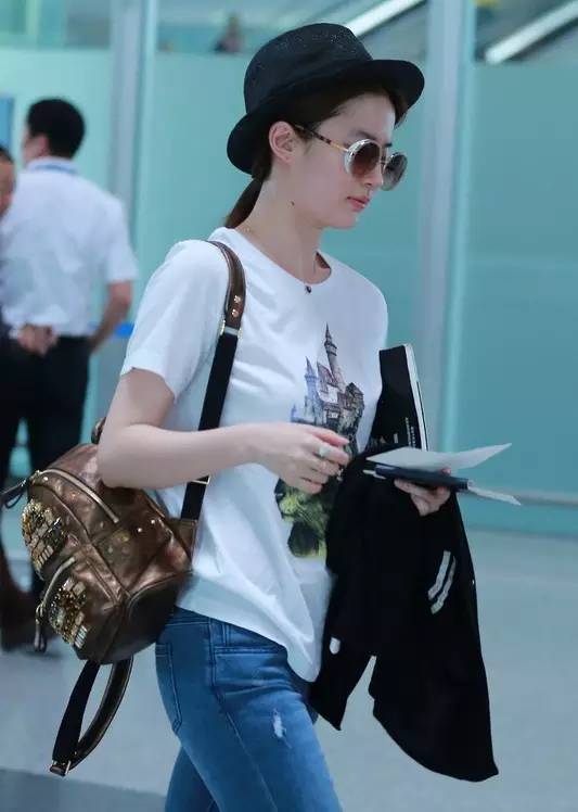 杨幂小糯米买包包,杨幂小宋佳