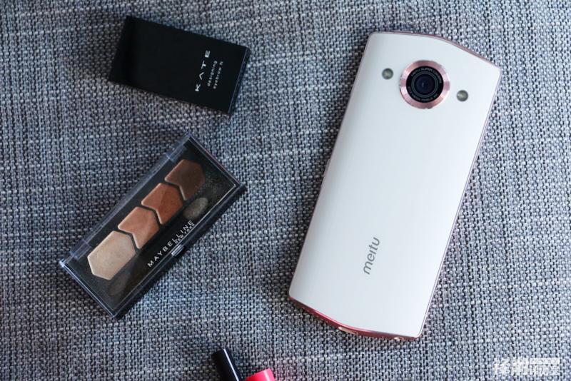 美图m6测评带指纹么,美图m6上手