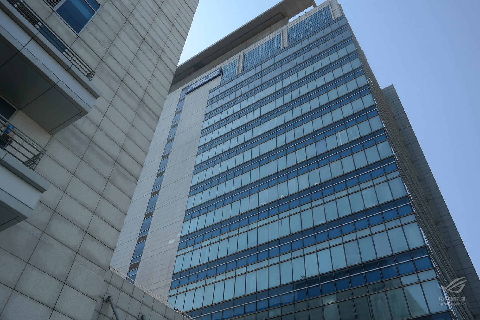 rog败家国度外设,rog败家之眼华硕主机