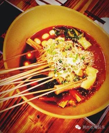 一个月卖20万让客人撸得身体仿佛被掏空...