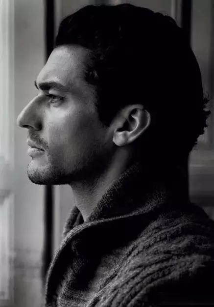 姑娘，给他挑香水只用心还不够，这些套路你用得着！