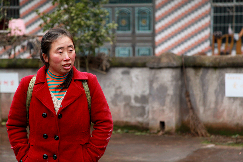 山巅教学点：一对父子60载坚守