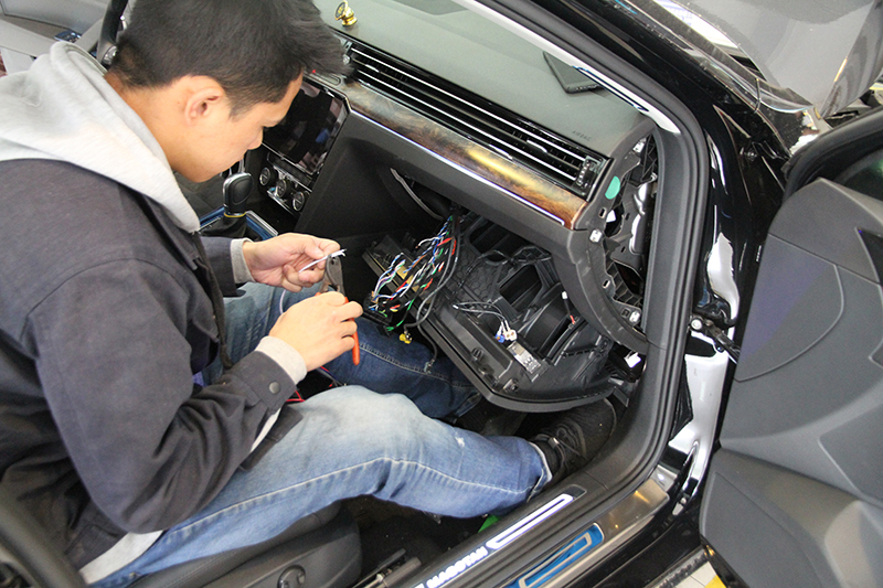 大众迈腾专用低音炮,迈腾升级美国捷力音响