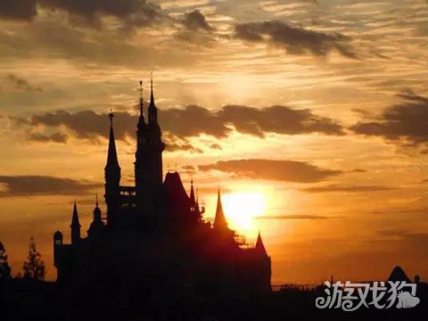 上海迪士尼夏日缤纷秀,开心畅玩上海迪士尼