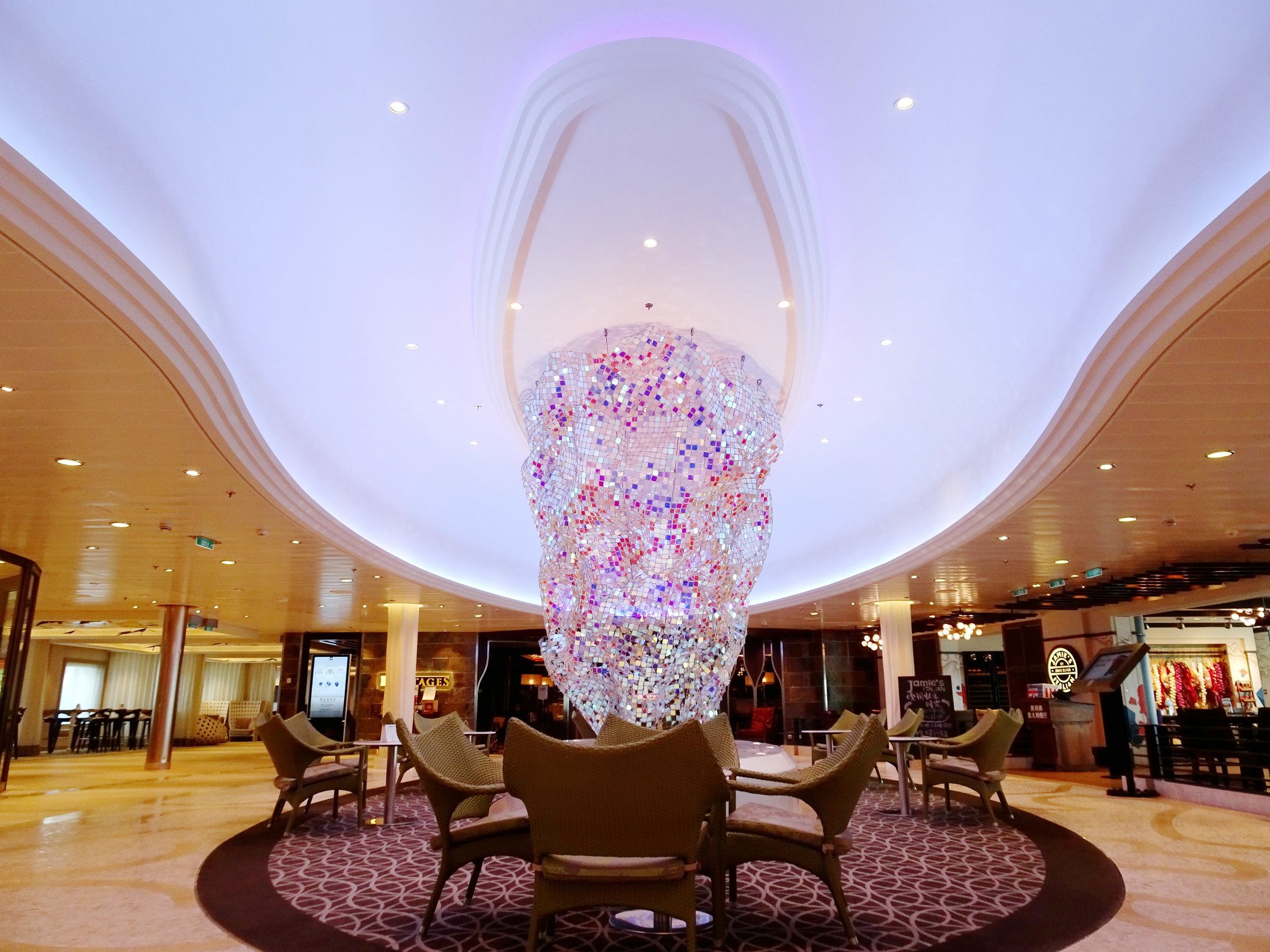 海洋量子号游轮游记,海洋量子号游玩攻略