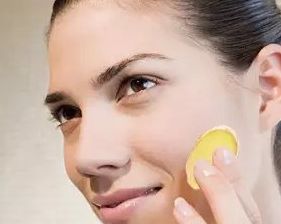 脸上有疤痕有什么方法祛疤痕,脸上的疤痕哪种疤痕膏最好