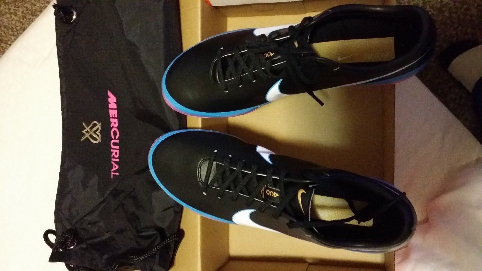 足球鞋nike传奇系列,耐克刺客cr7足球鞋推荐