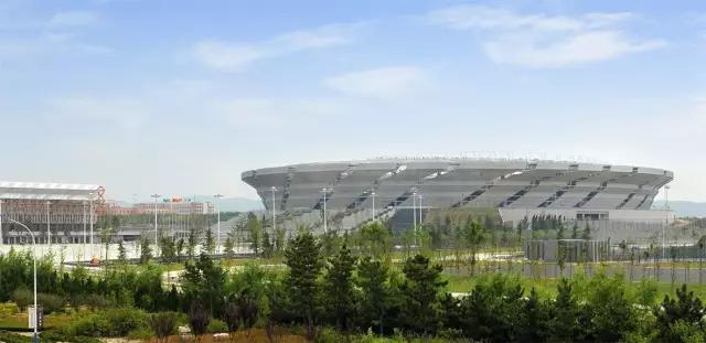 威海文登鸟巢体育馆,文登露天体育馆