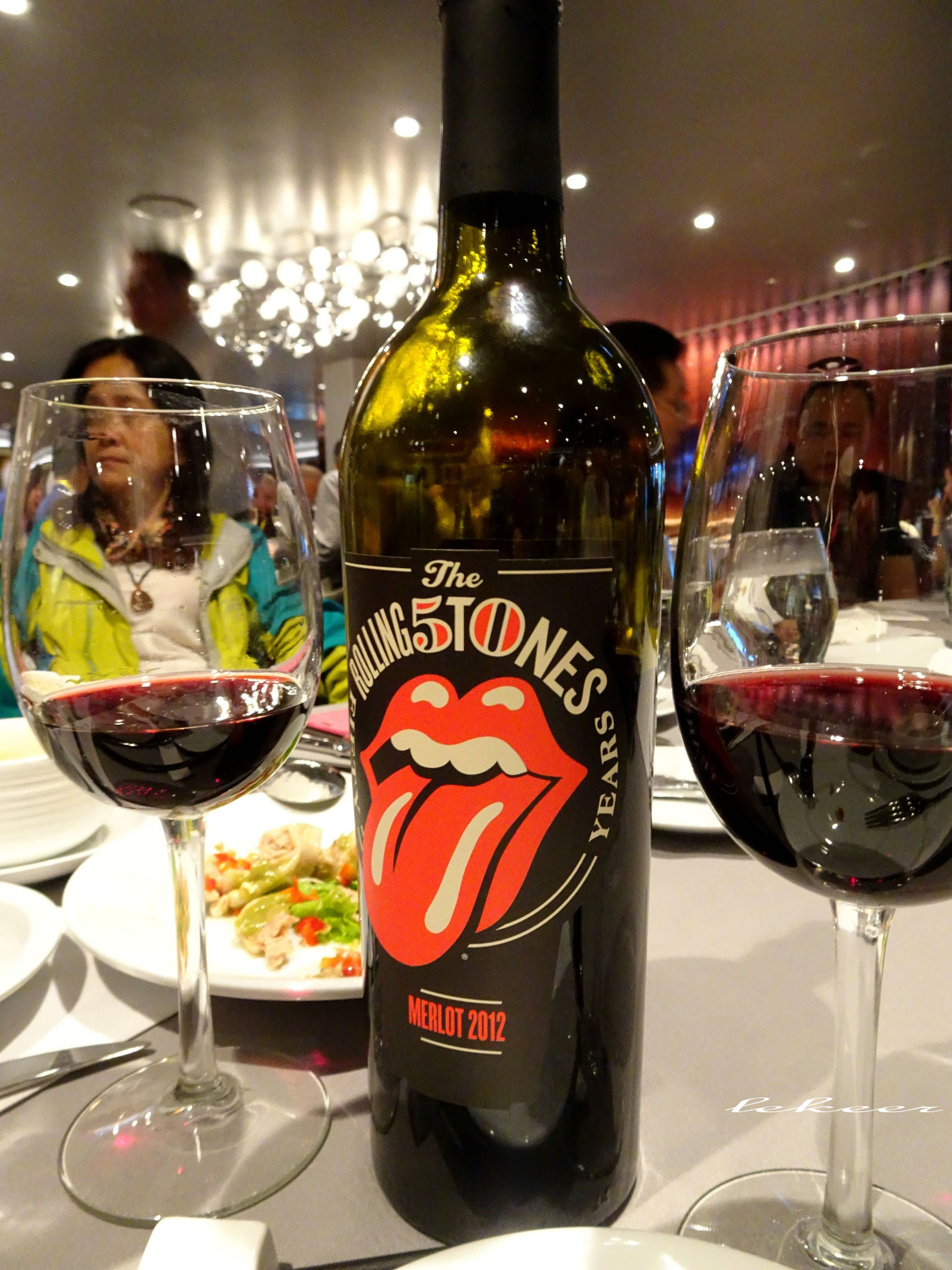 海洋量子号消费攻略,海洋量子号自由行攻略