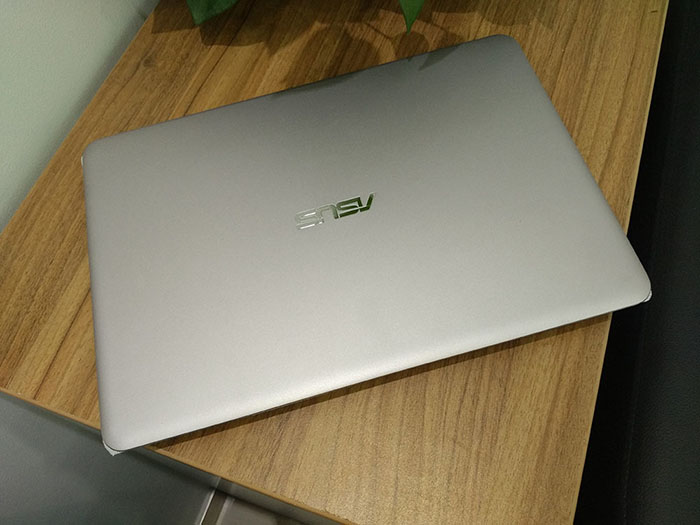 中规中矩，未有突破——华硕ZenBookU305UA评测