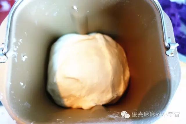 淡奶油吐司早餐做法,吐司鸡蛋淡奶油咸味早餐