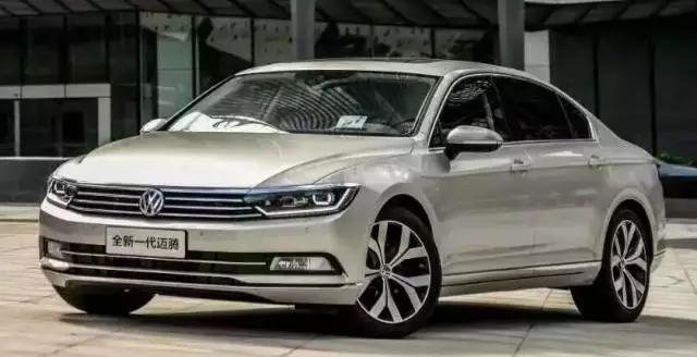 迈腾中期改款换代新车发布会,新款迈腾上市帕萨特会降价吗