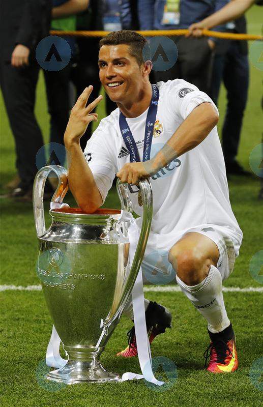 足球鞋nike传奇系列,耐克刺客cr7足球鞋推荐