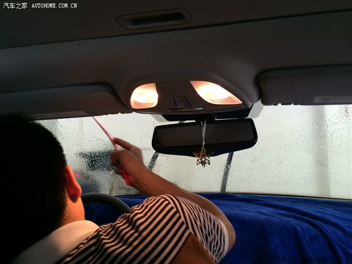 菲亚特致悦2014款拉花,致悦白色款改装