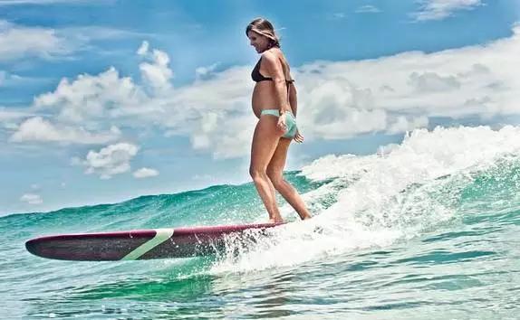 你的孕期在做什么,孕期孕妈这些动作可不要做