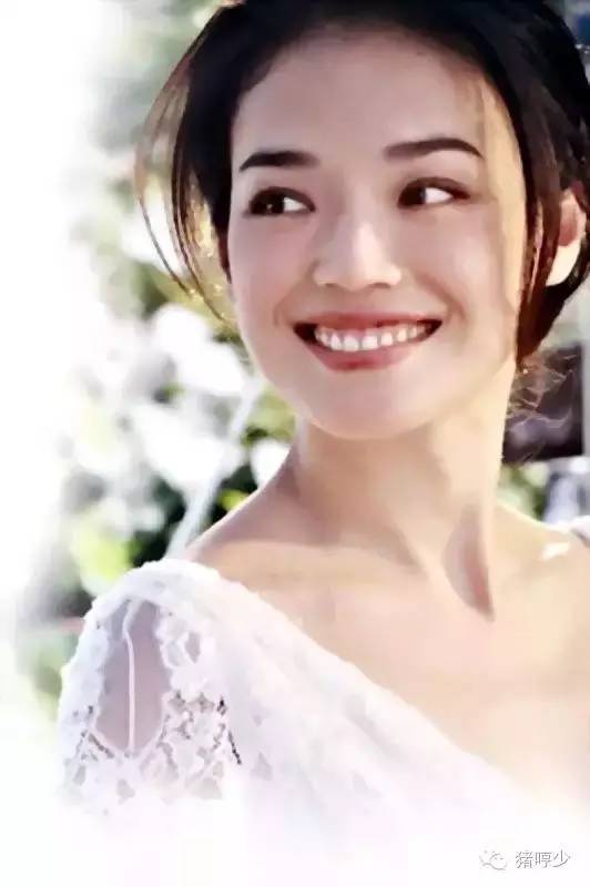 庆幸，男女通杀的Plump唇不用动刀