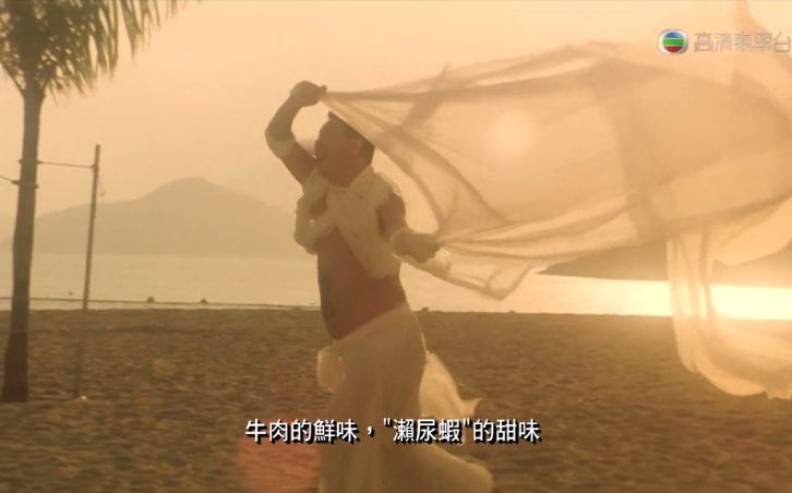 周星驰生日吃面,周星驰星爷高燃登场慢动作