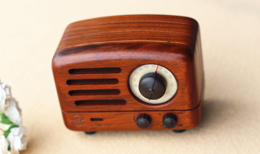 纯木品质古典韵味，聊一聊猫王小王子Radio蓝牙音箱