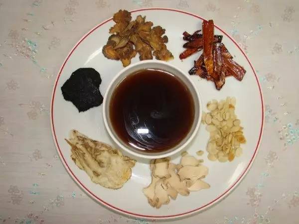 顺产月子餐30天食谱鸽子汤表,血糖高顺产月子餐30天食谱