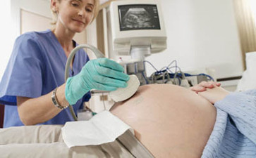 预产期过了怎么办,预产期过了一周了还没发动怎么办