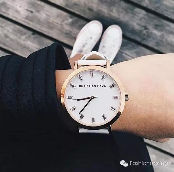 没块好看的表，我都不好意思露手腕