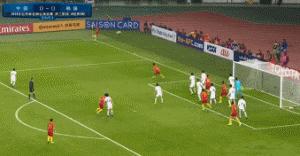 国足夺冠震撼瞬间,国足3比0战胜韩国队比赛首发