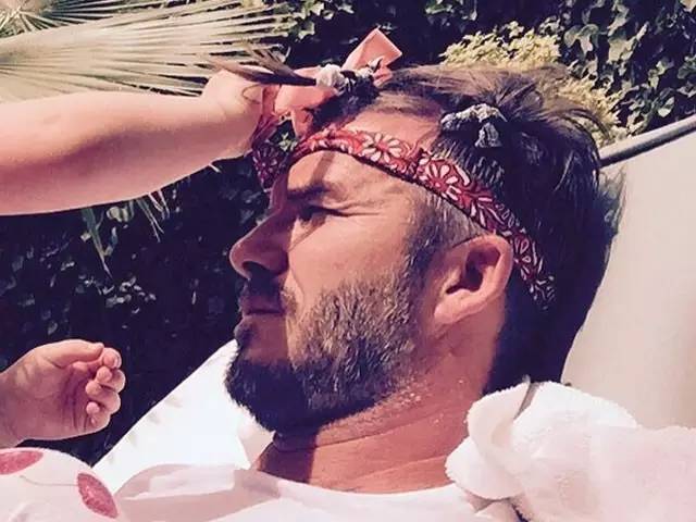 父亲节|这位逗逼，请问地上的“高冷男神”人设是你掉的吗？