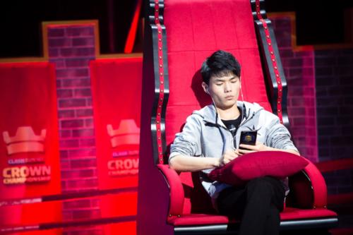 从平民玩家到联赛MVP一款手游如何改变他的命运