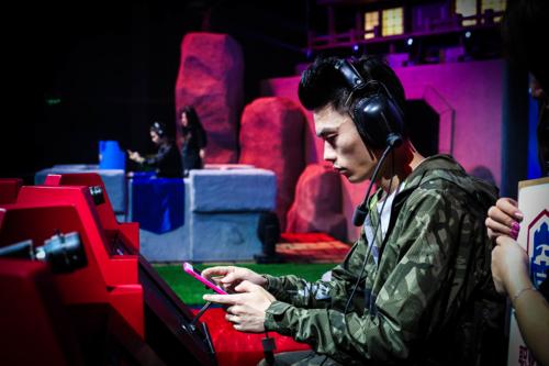 从平民玩家到联赛MVP一款手游如何改变他的命运