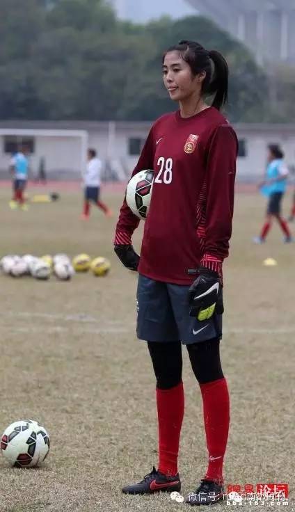 最漂亮的女足是谁,史上最高颜值女足