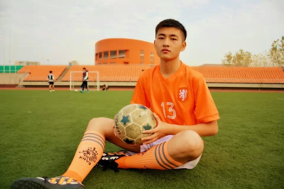 校园总攻|浙江财经大学的足球男神！180的天蝎男，爱米兰，爱绿城！