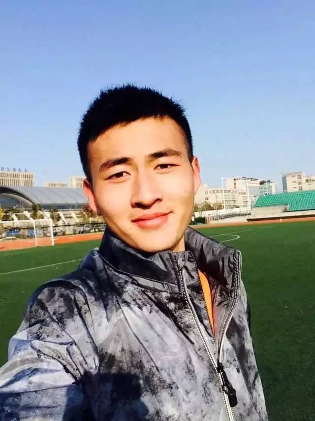 校园总攻|浙江财经大学的足球男神！180的天蝎男，爱米兰，爱绿城！