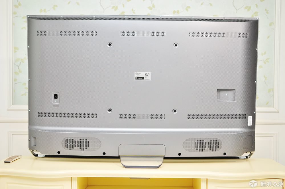 海信电视uled曲面怎么样,用曲面显示器玩地平线