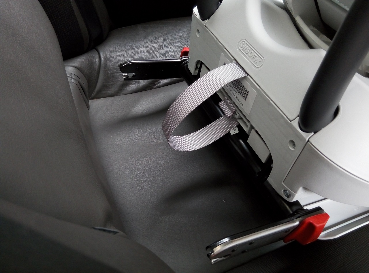 小巨蛋儿童安全座椅,britax大童安全座椅8岁