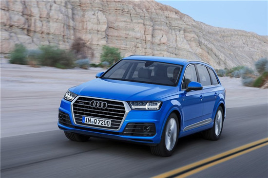 q7奥迪2017落地多少钱,2017款奥迪q7参数